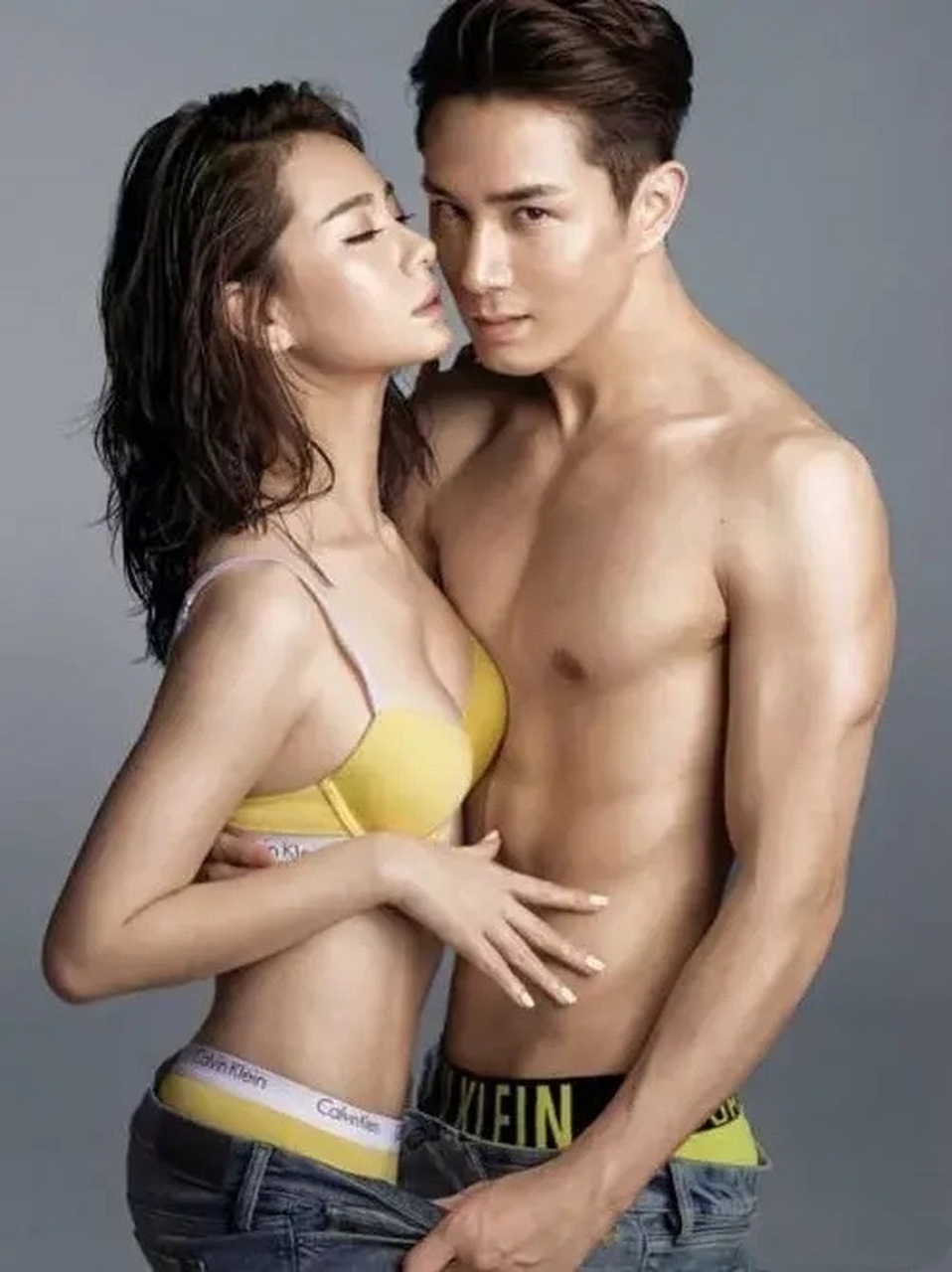 戚薇李承铉拍内衣广告,大摆pose性感撩人,俊男靓女太吸睛.