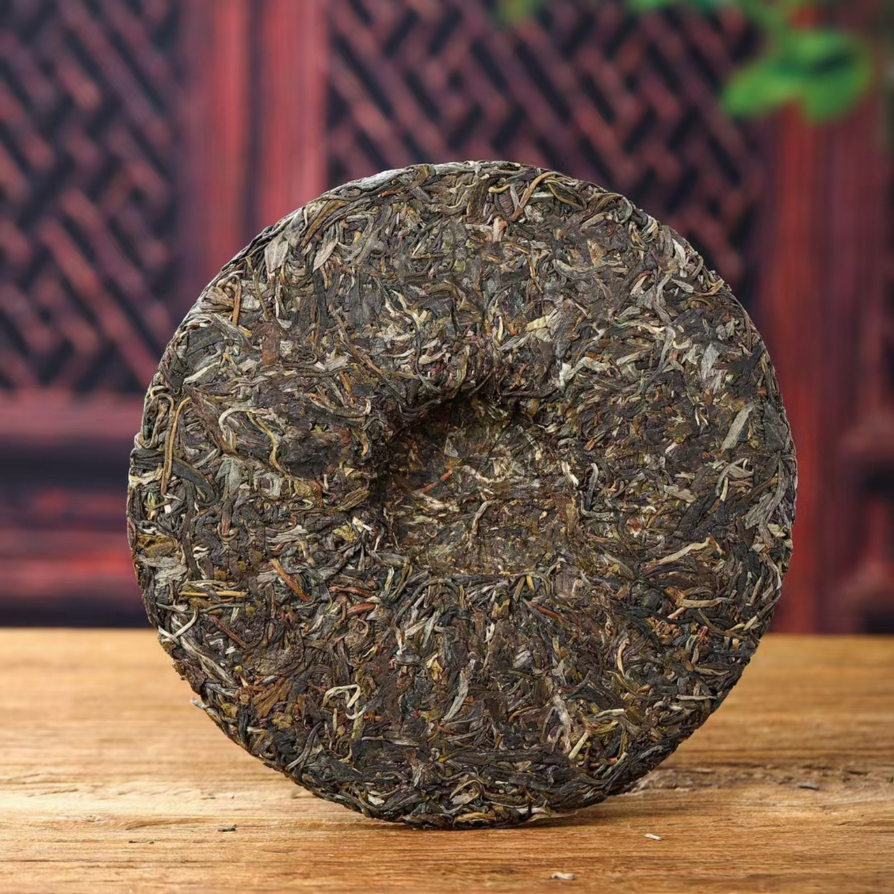 672011年易武绿大树生茶,蜜韵足,茶汤柔滑细腻,油润且有油质感,口感