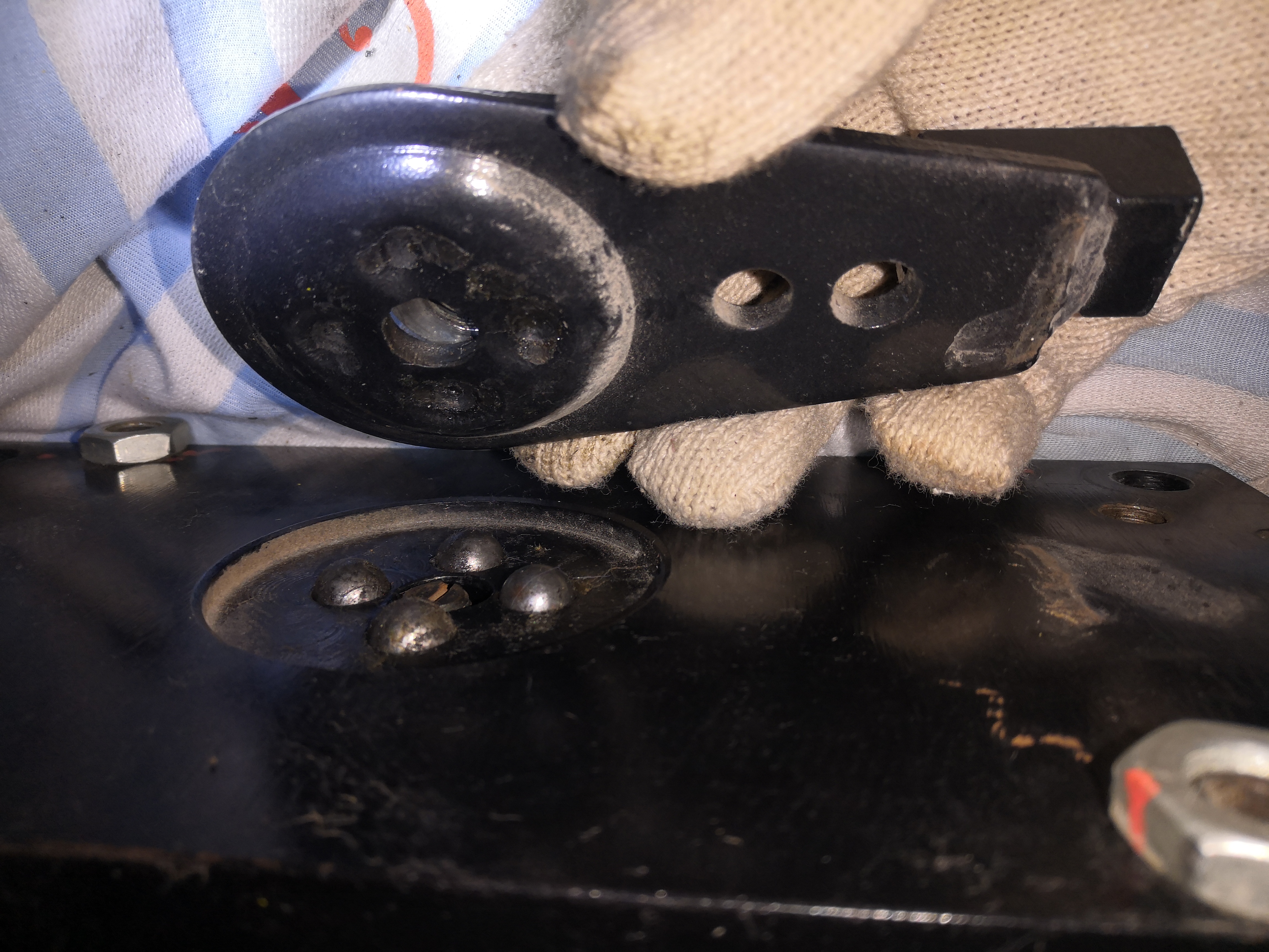 电梯块式制动器分解图