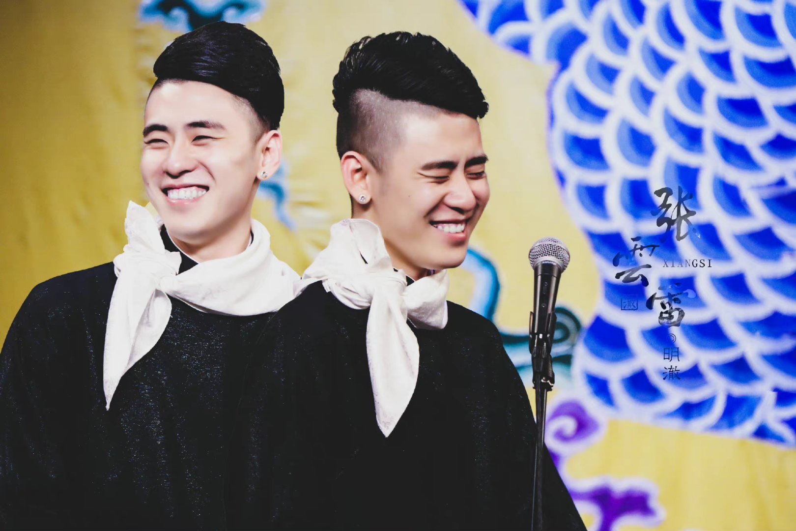 张云雷国风新歌紫钗缘# 《紫钗缘》张云雷用歌声描绘出了一幅绝美的