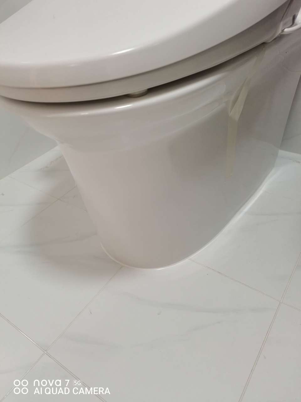 马桶打胶看效果