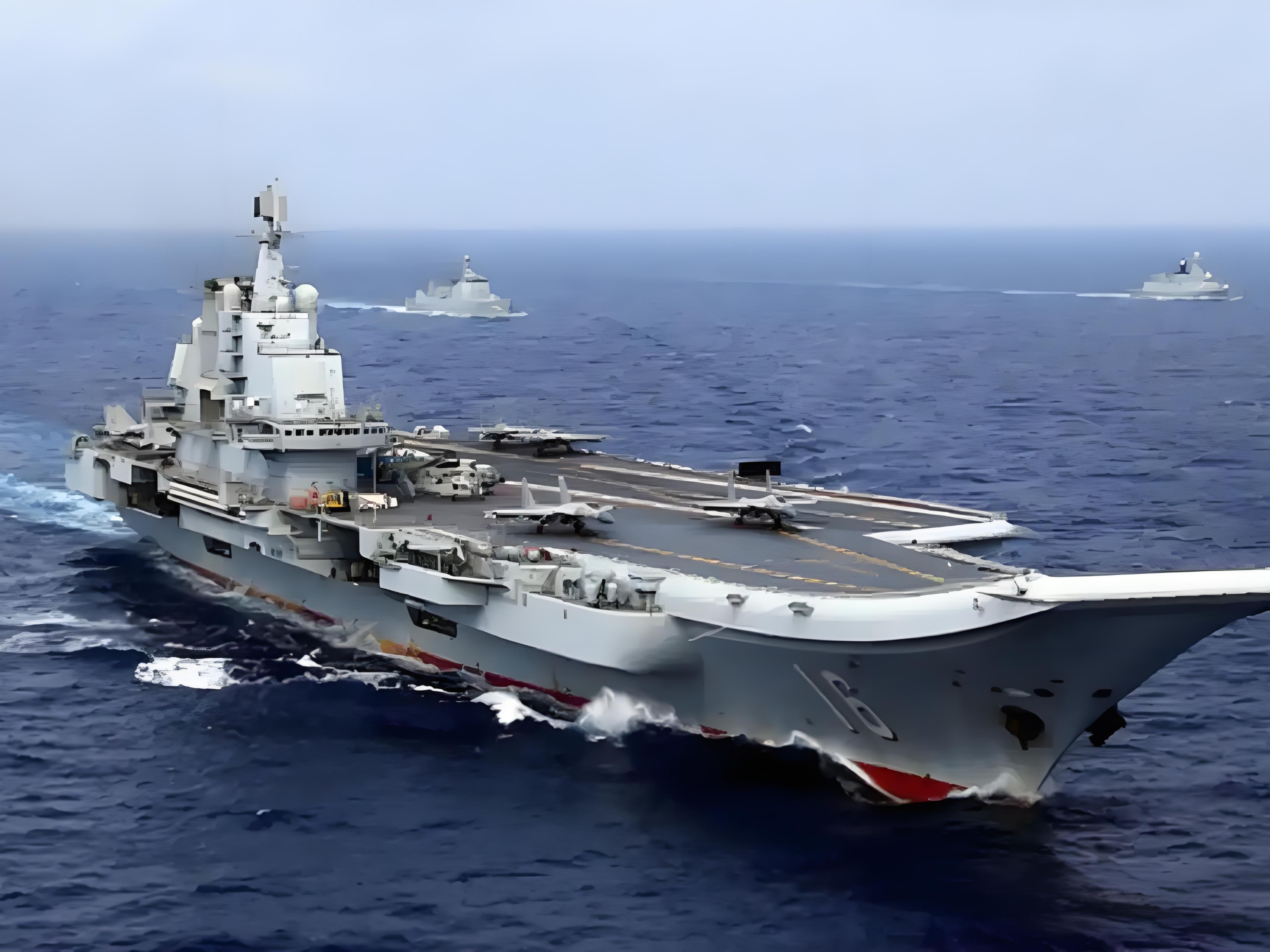 辽宁舰又"火了",深入太平展开洋深度训练