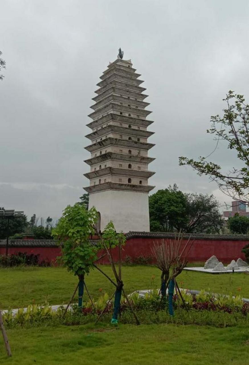 震撼你的古建筑# 四川省眉山市丹棱白塔 丹棱白塔位于四川省眉山市