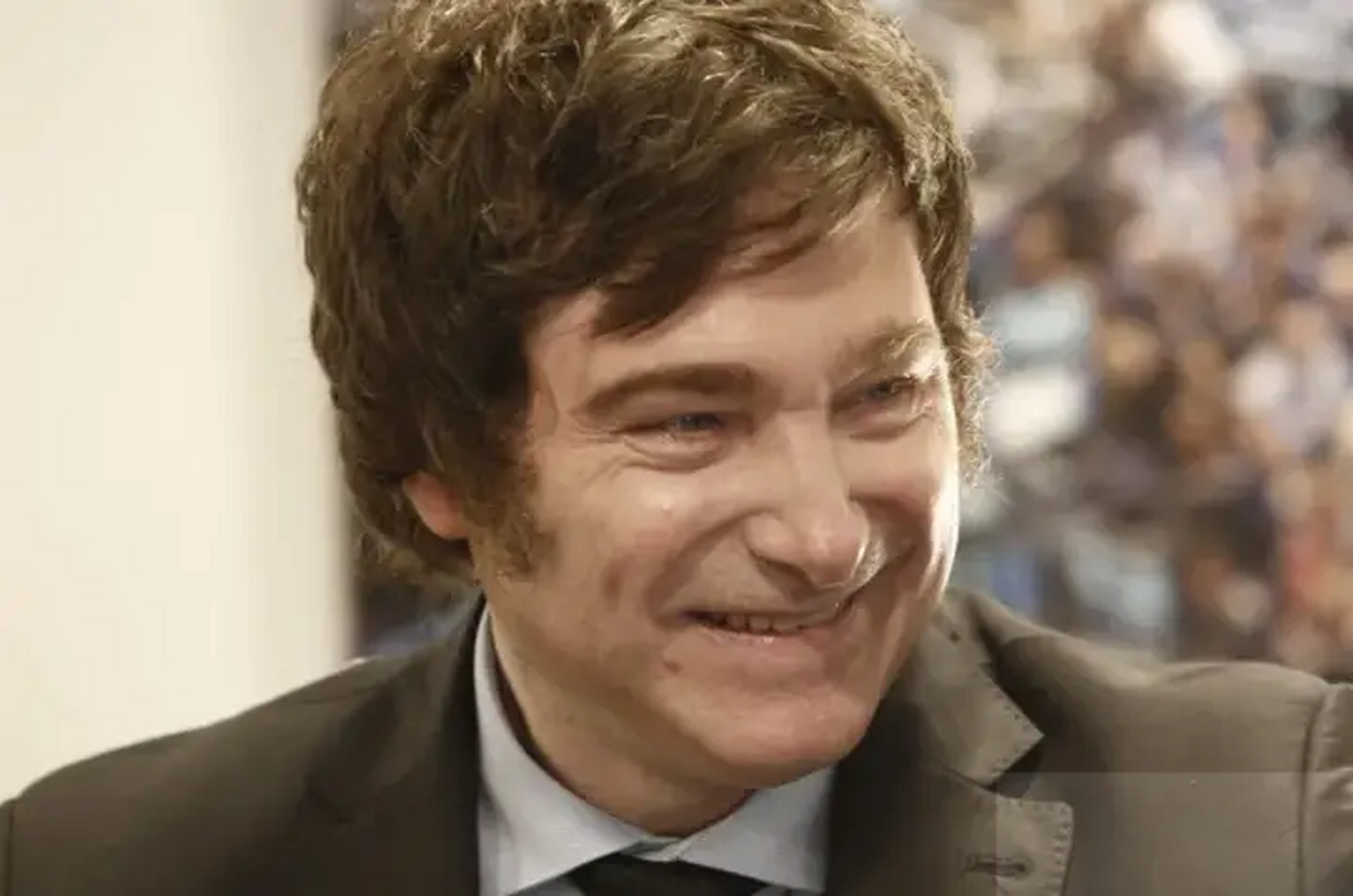 据外媒报道,阿根廷极右翼政党总统候选人哈维尔61米莱承诺,一旦自己