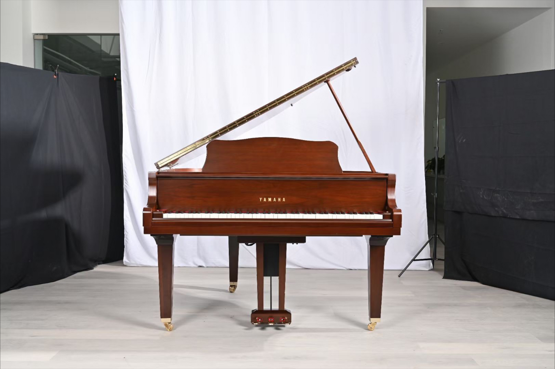 雅马哈小三角a1r