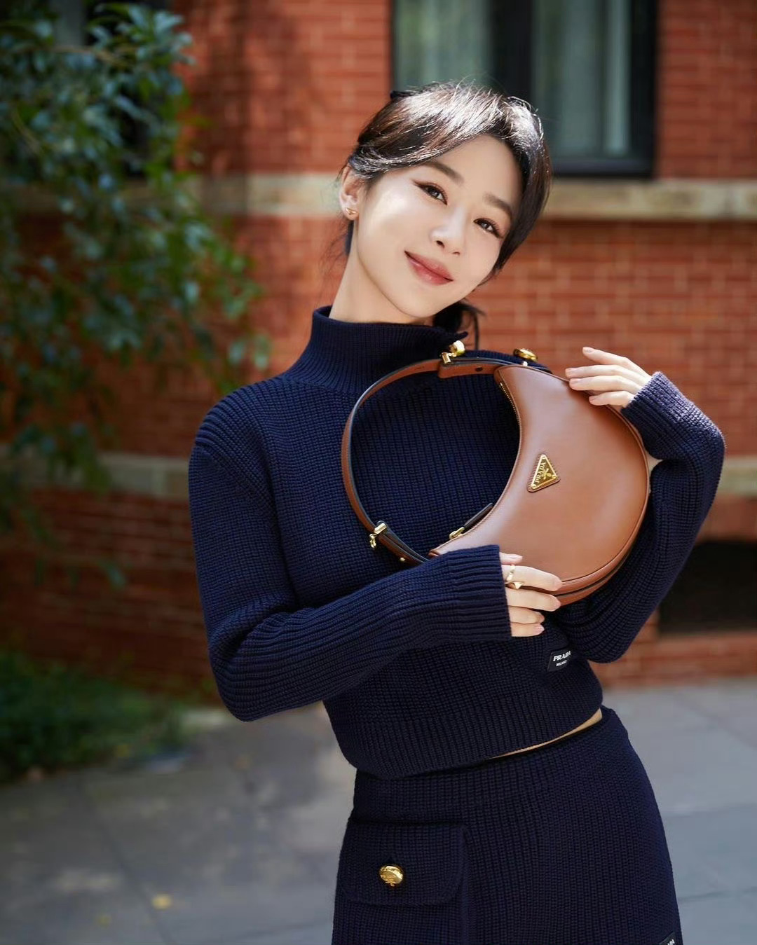 杨紫老婆[期待]