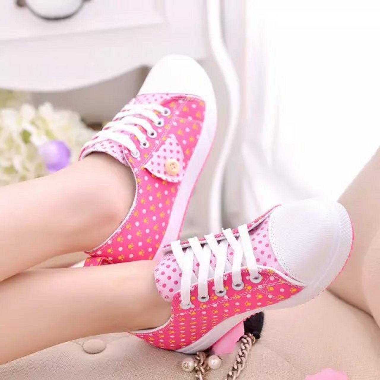 时尚中筒帆布鞋,时尚高筒帆布鞋,时尚帆布鞋