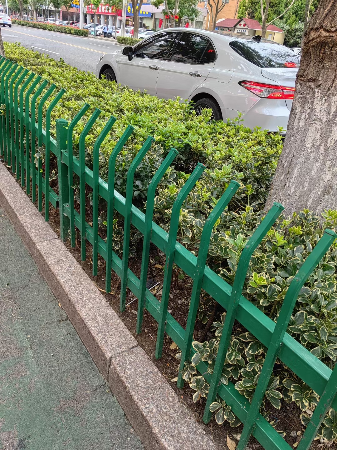草坪护栏,款式多样,特殊颜色可定制