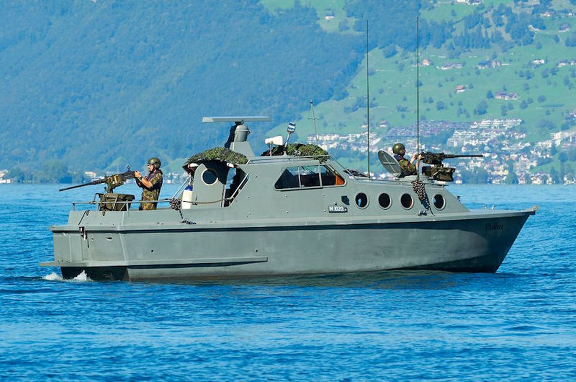 瑞士海军p-80和p-16巡防艇. #军事