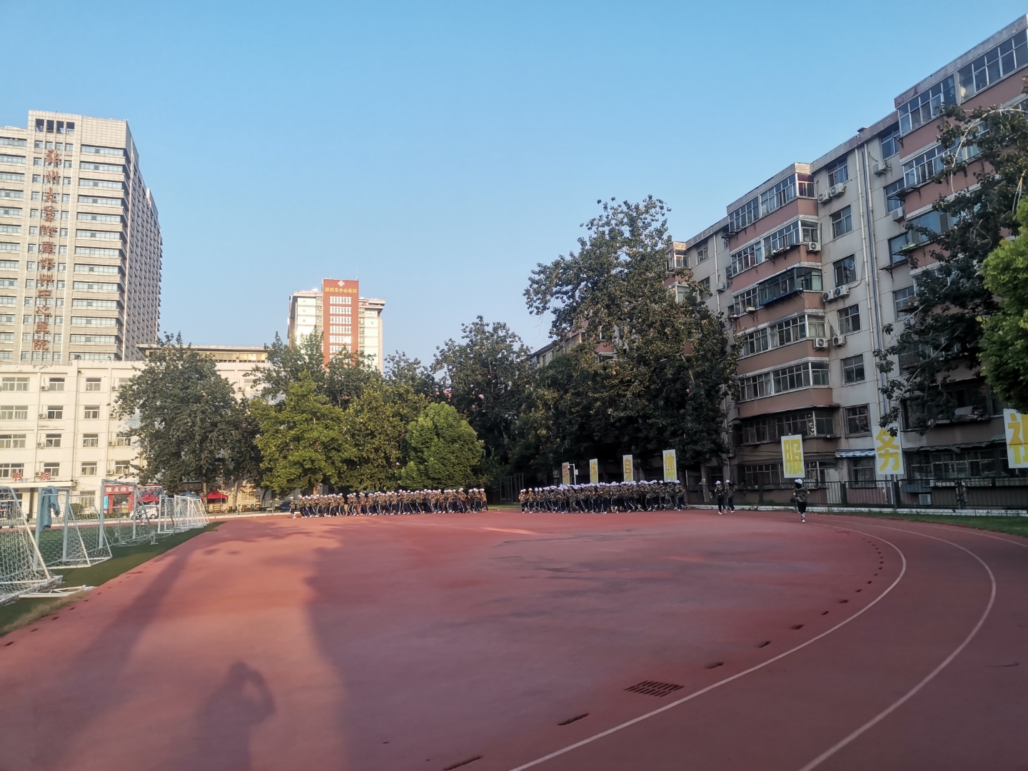 又到一年征召季,千万新军战绿茵. 魑魅魍魉应胆寒,立志报国铸忠魂