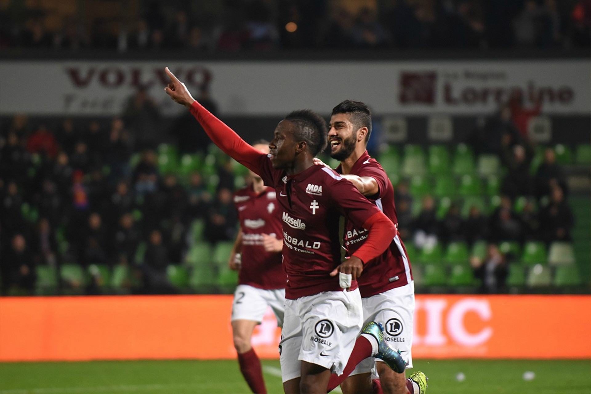 法乙 甘冈vs梅斯,今天继续来聊这一场比赛.