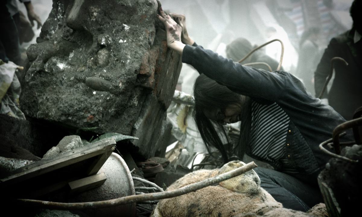 在通讯中断,没有上级命令惊天动地电影汶川大地震电影汶川地震电影