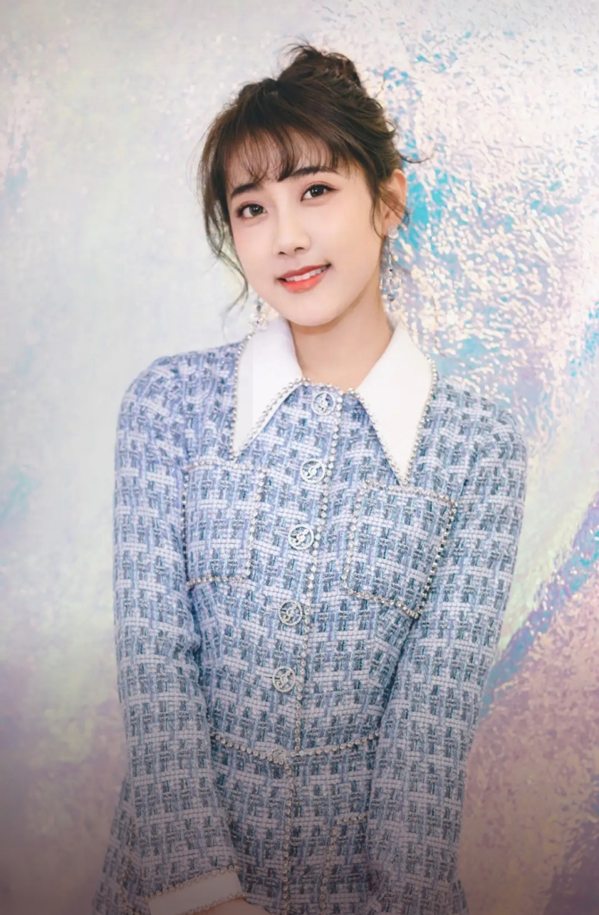 snh48的成员李艺彤icon因为直爽敢说的性格,圈了不少粉丝.