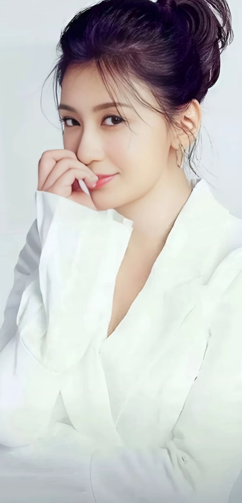 :贾静雯在剧中饰演了紫薇一