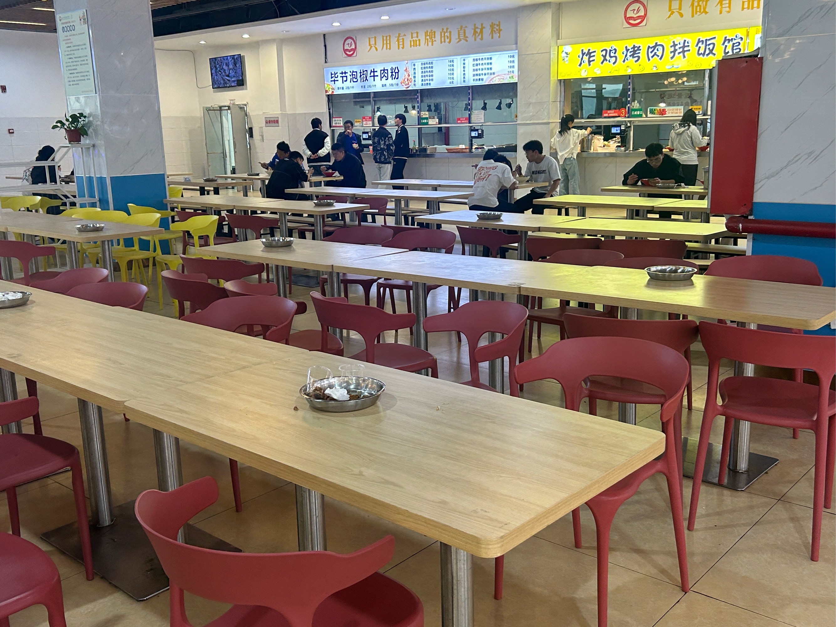 遵义师范学院食堂图片