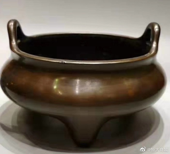 大明宣德年制双耳三足铜香炉!这种款叫铁线描宣德年制四字款!