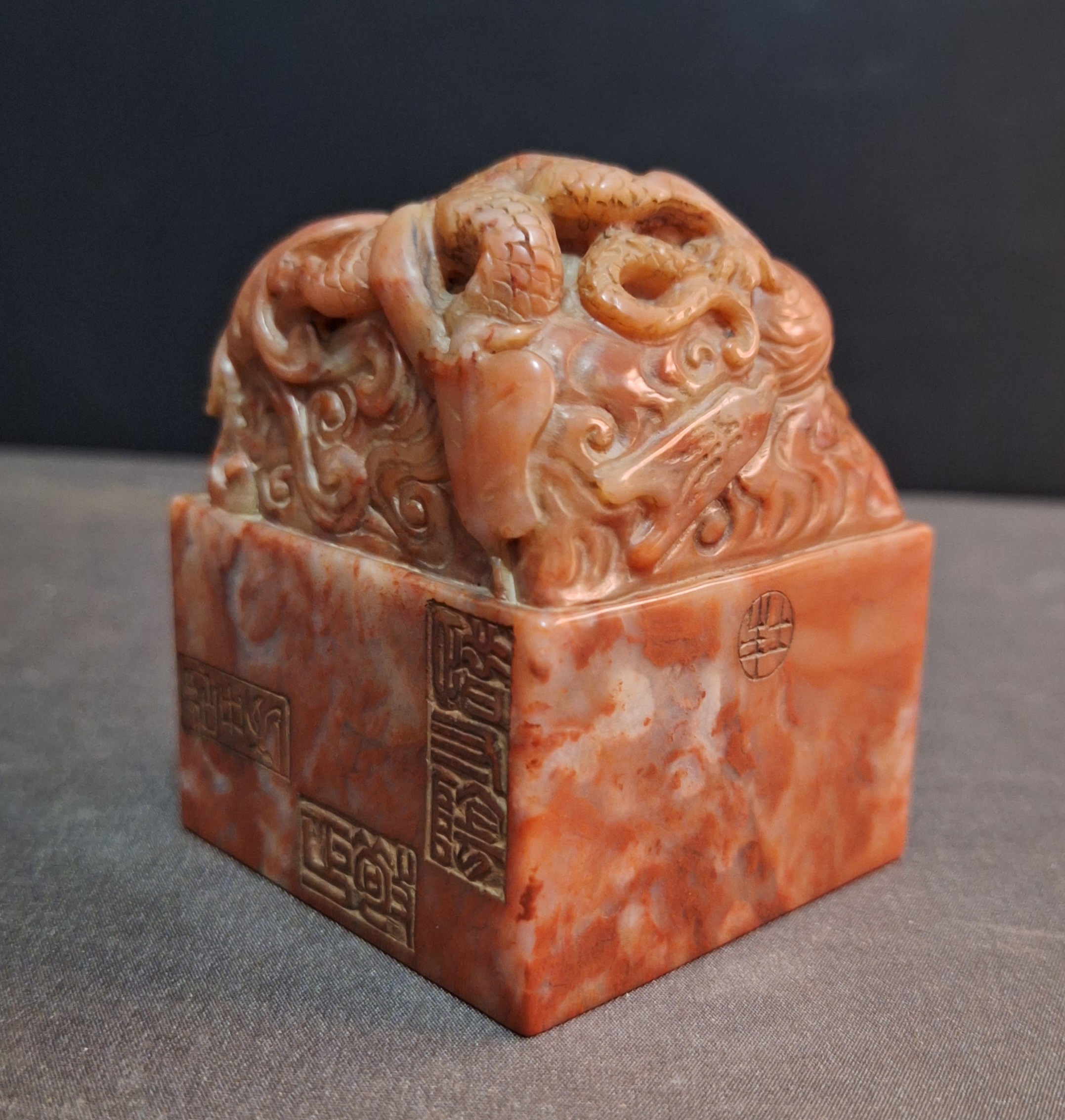 清康熙元年造办处御制寿山芙蓉石玉玺!印文是"康熙御笔之宝"!