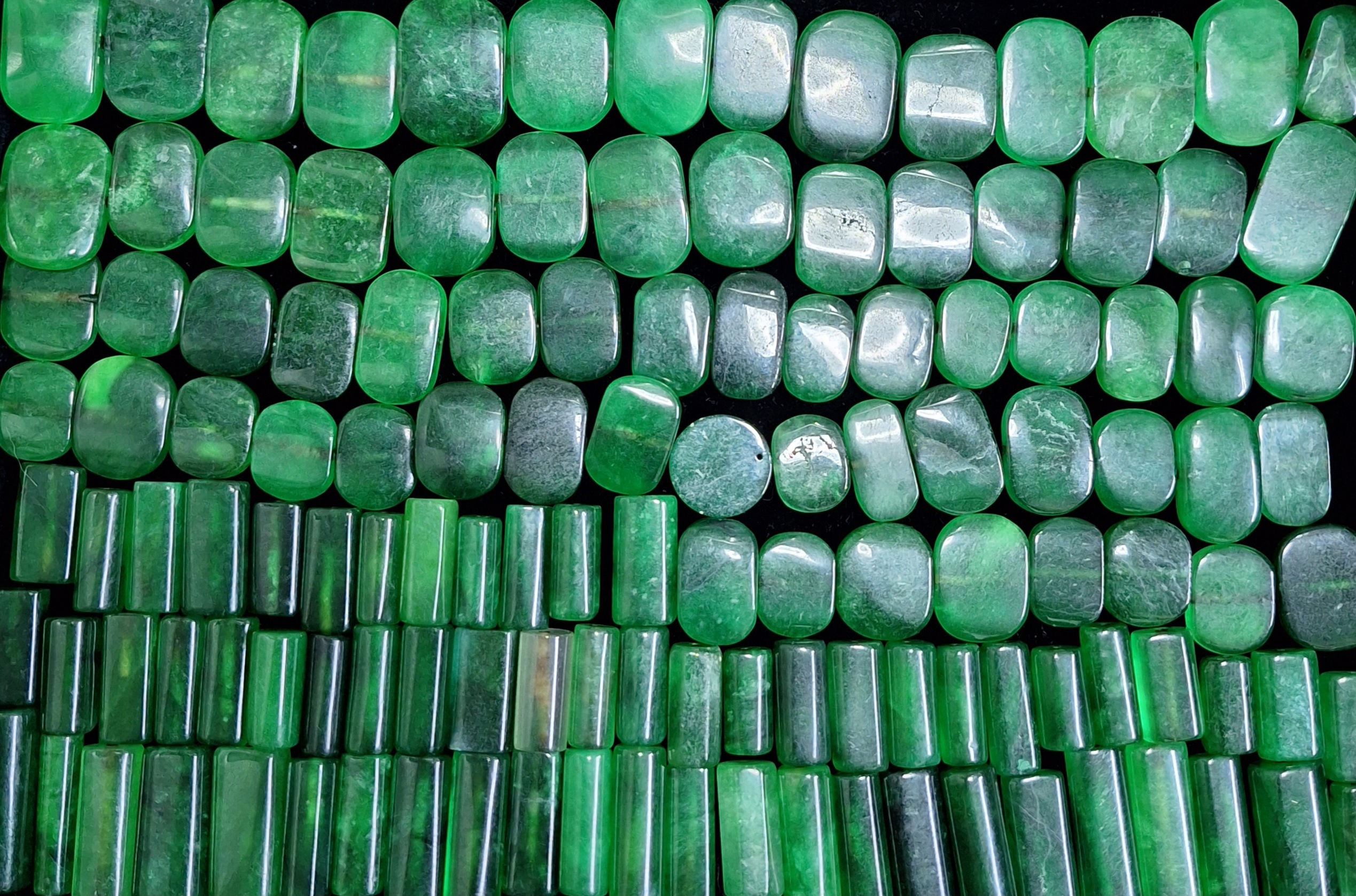 清代翡翠帽正和背云二盒!