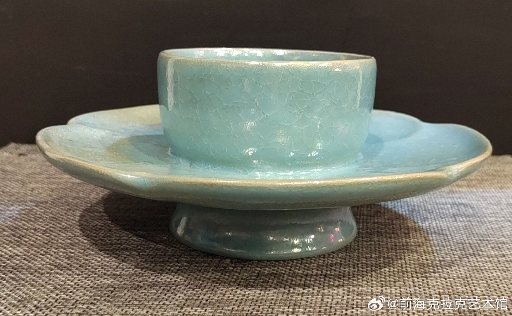 宋代汝窑天青釉盏托一套!高10.5厘米72口径10.5厘米