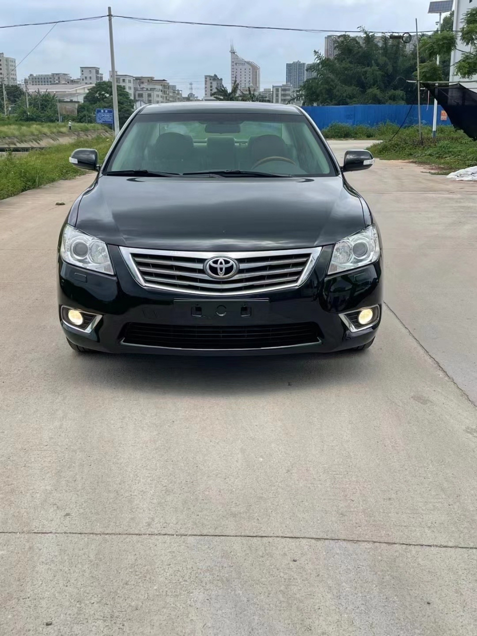 2010年1月上牌,广汽丰田凯美瑞240g豪华版,一手车,安全行驶16万公里