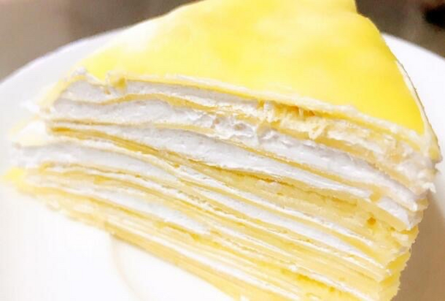 榴莲千层蛋糕是一种以榴莲为主要原料制作的甜点.