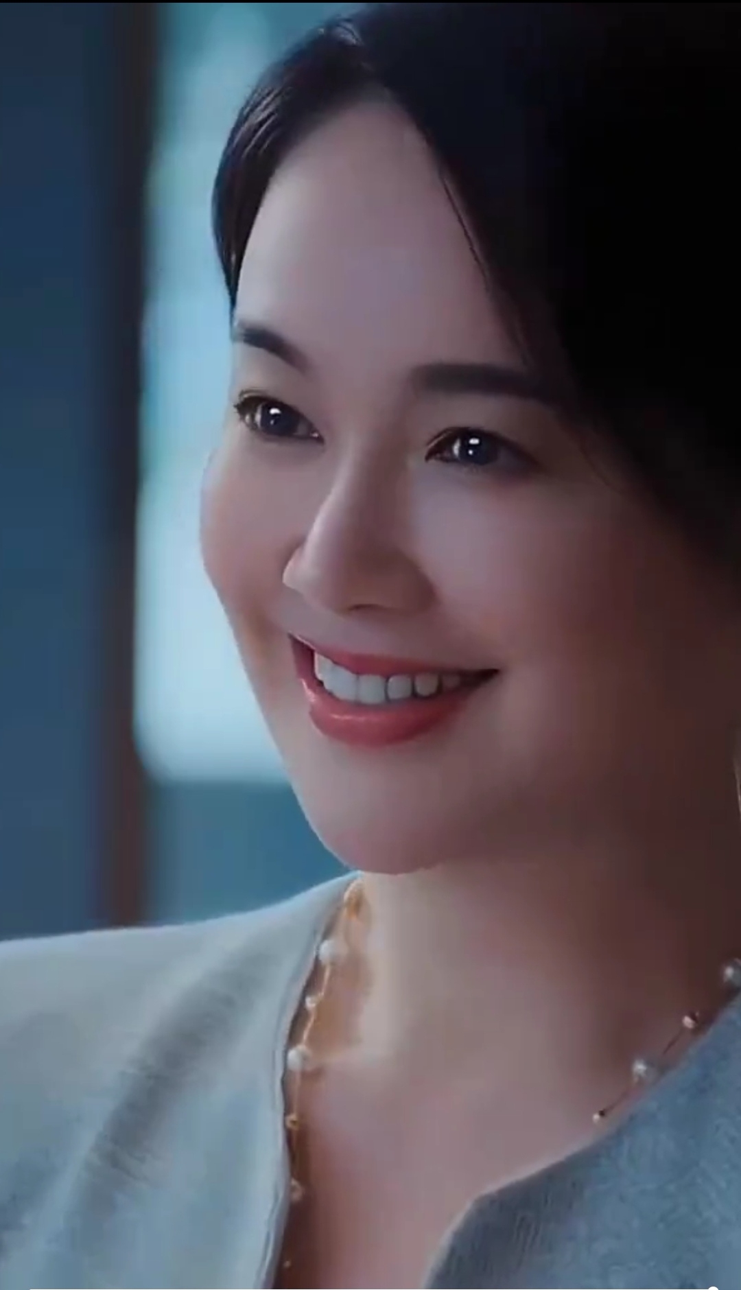 演员左小青,1977年6月25日出生于湖南省长沙市,毕业于北京电影学院