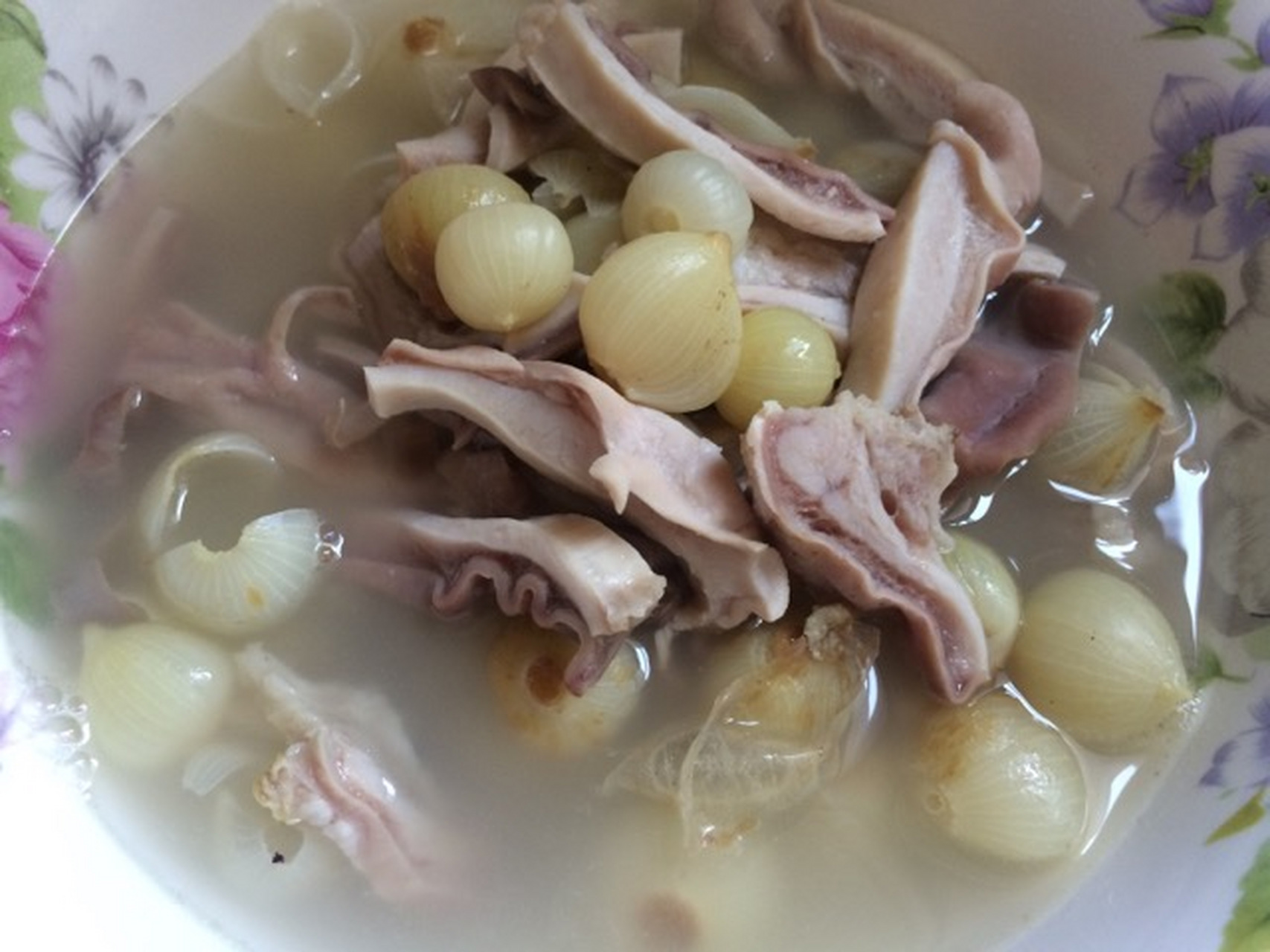 二十多年的汗疱疹吃两次苦藠(jiao读四声)炖猪肚就好了!