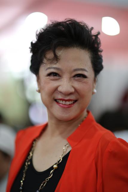 电影咱们的牛百岁中的图片电影咱们的牛百岁中扮演田福的人是谁王馥荔