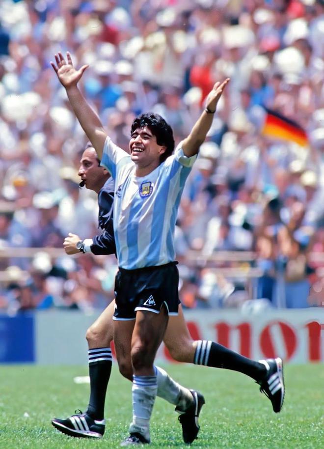 马拉多纳 阿根廷世 界杯亚军相关图片1