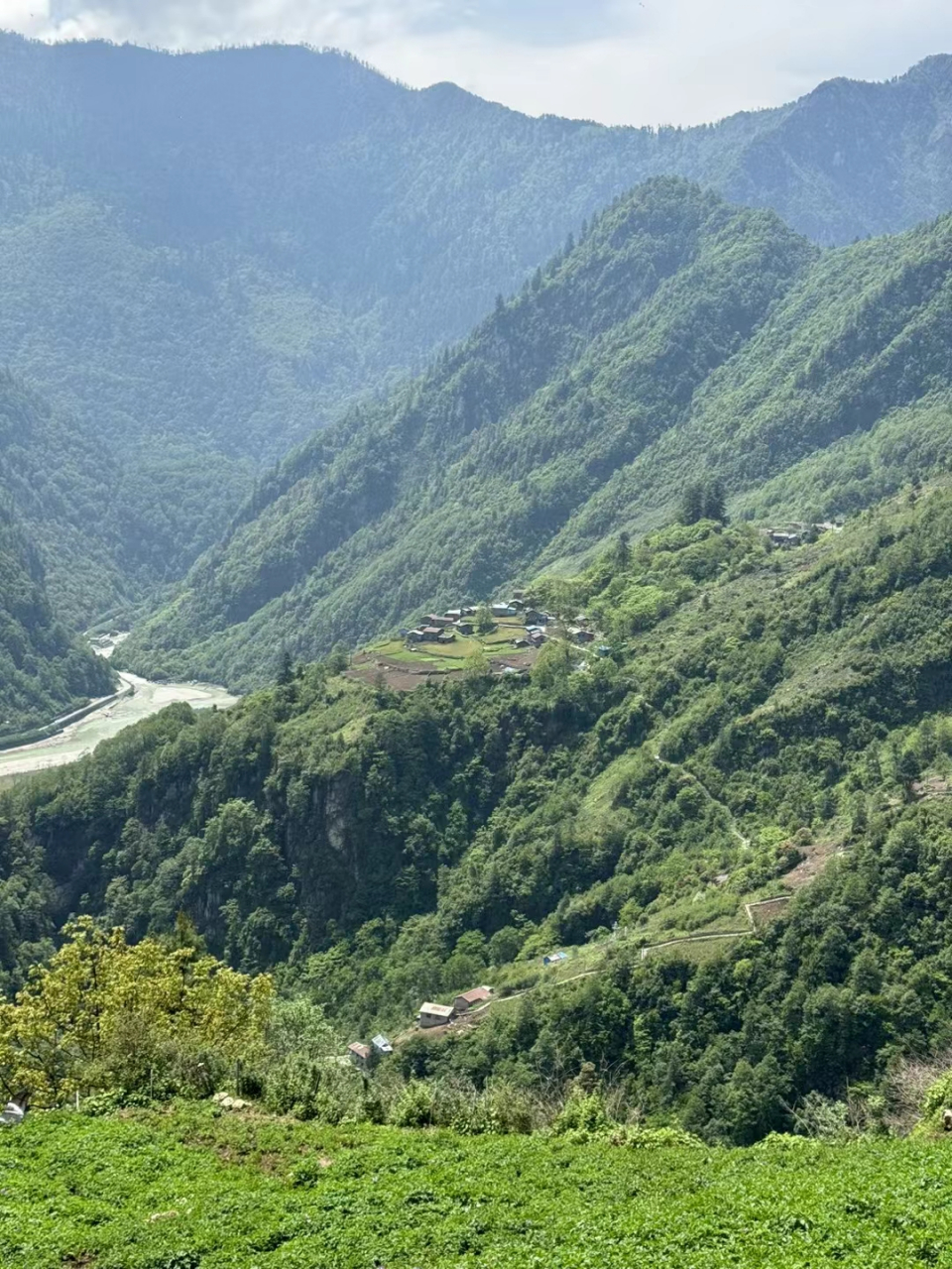 99探索海拔2000多米的神秘之地——陈塘沟,这里是夏尔巴人的天堂!