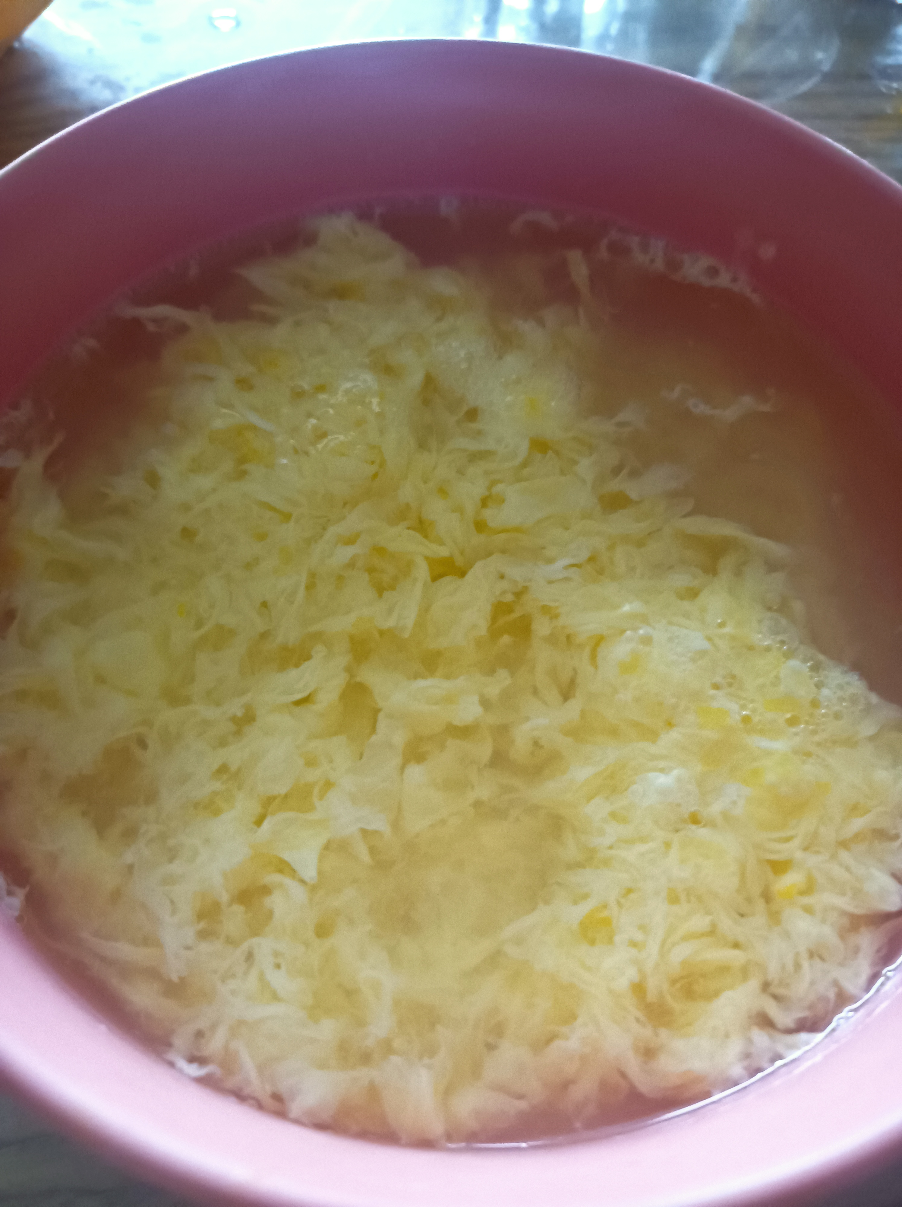 一早静姐又得糟心了.小瑶真是神人,吃两个蛋也行.