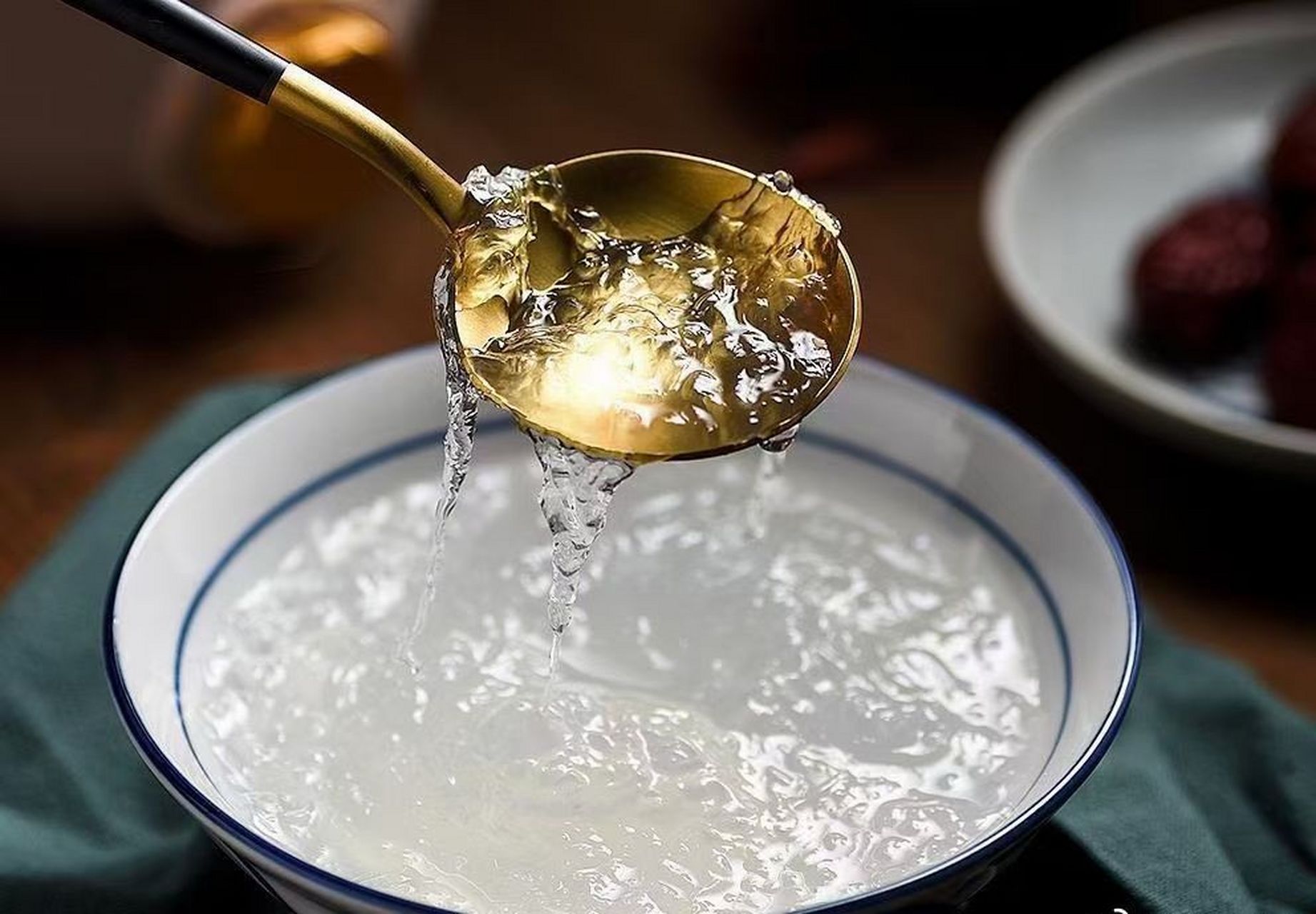 益辉春即食燕窝对女人有什么好处?