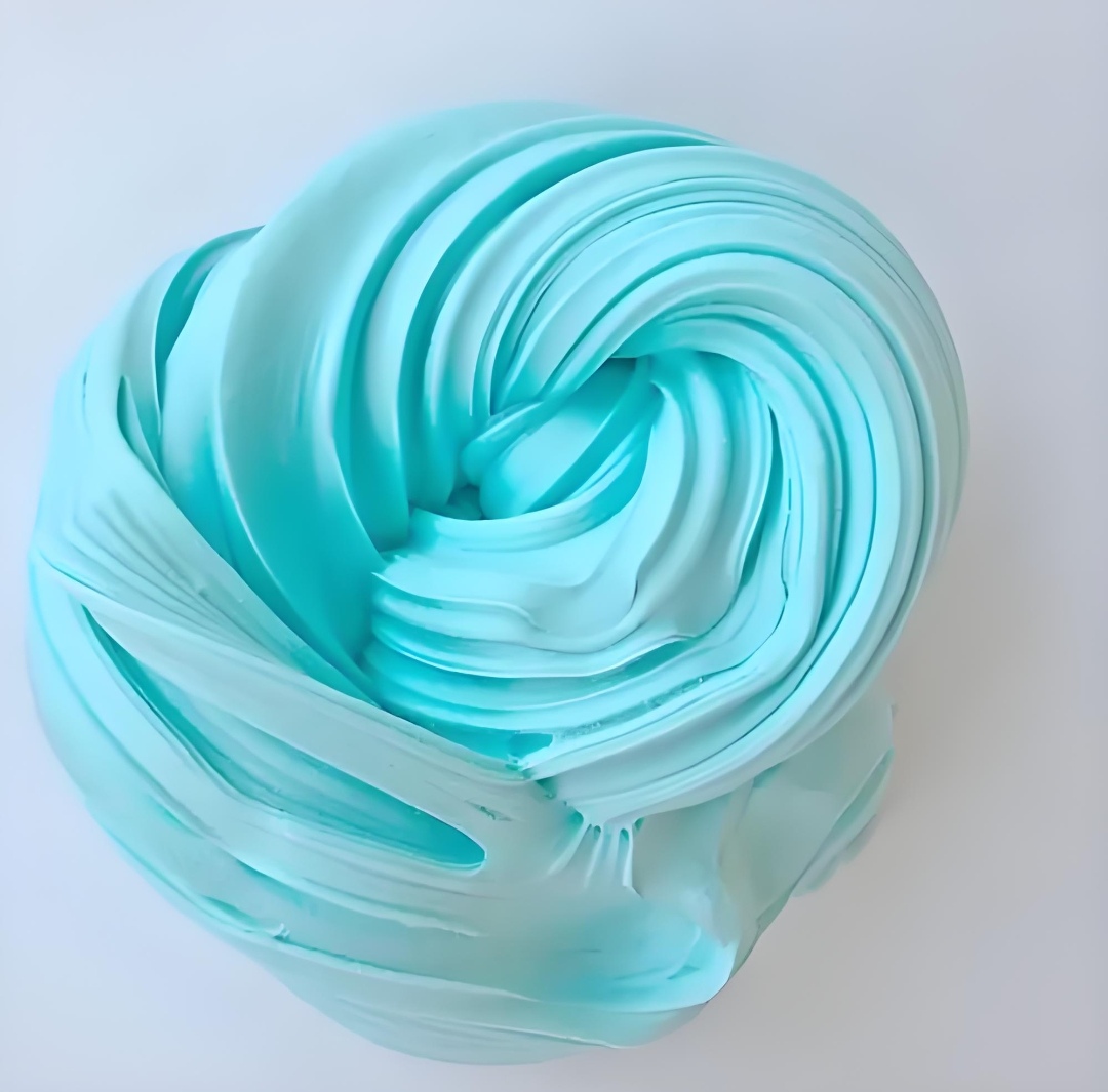 起泡胶教程: 胶水 淀粉 洗洁精 色素(没有的可以不加),最后再少量多次