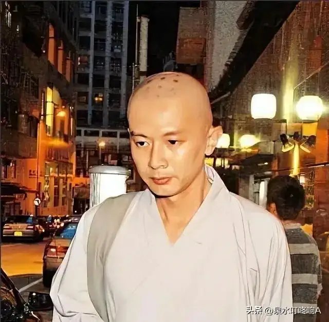 何宝生是香港tvb影视演员,是富二代.