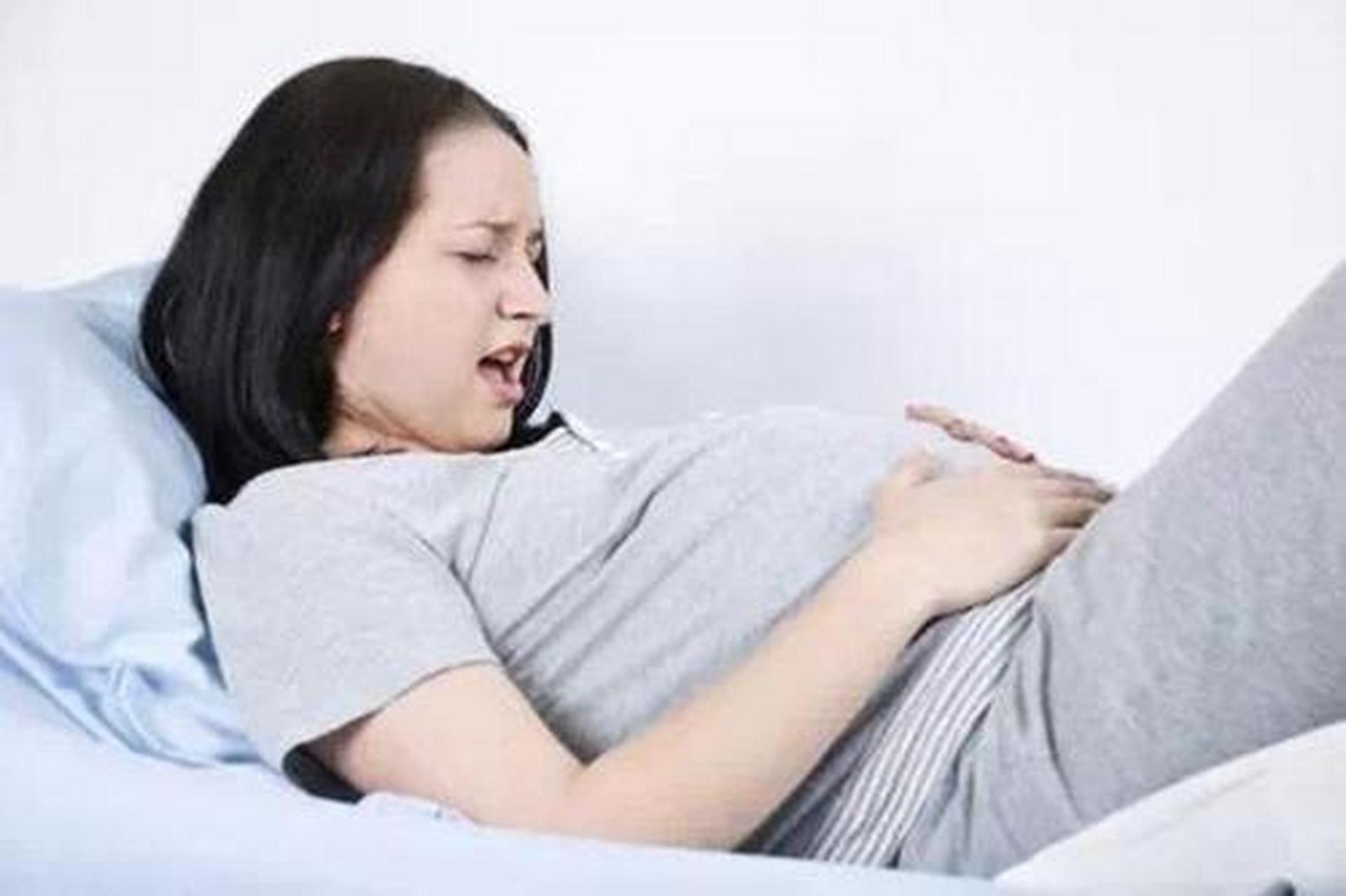 到预产期了,肚子偶尔出现下坠感,这是怎么回事?