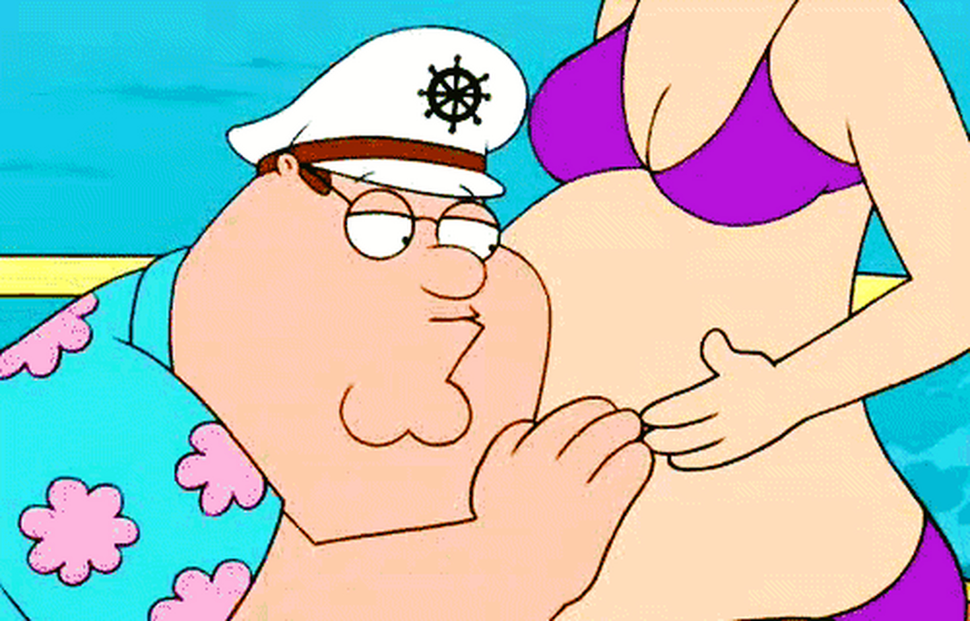 其实在怀孕八周左右小宝贝在肚子里就