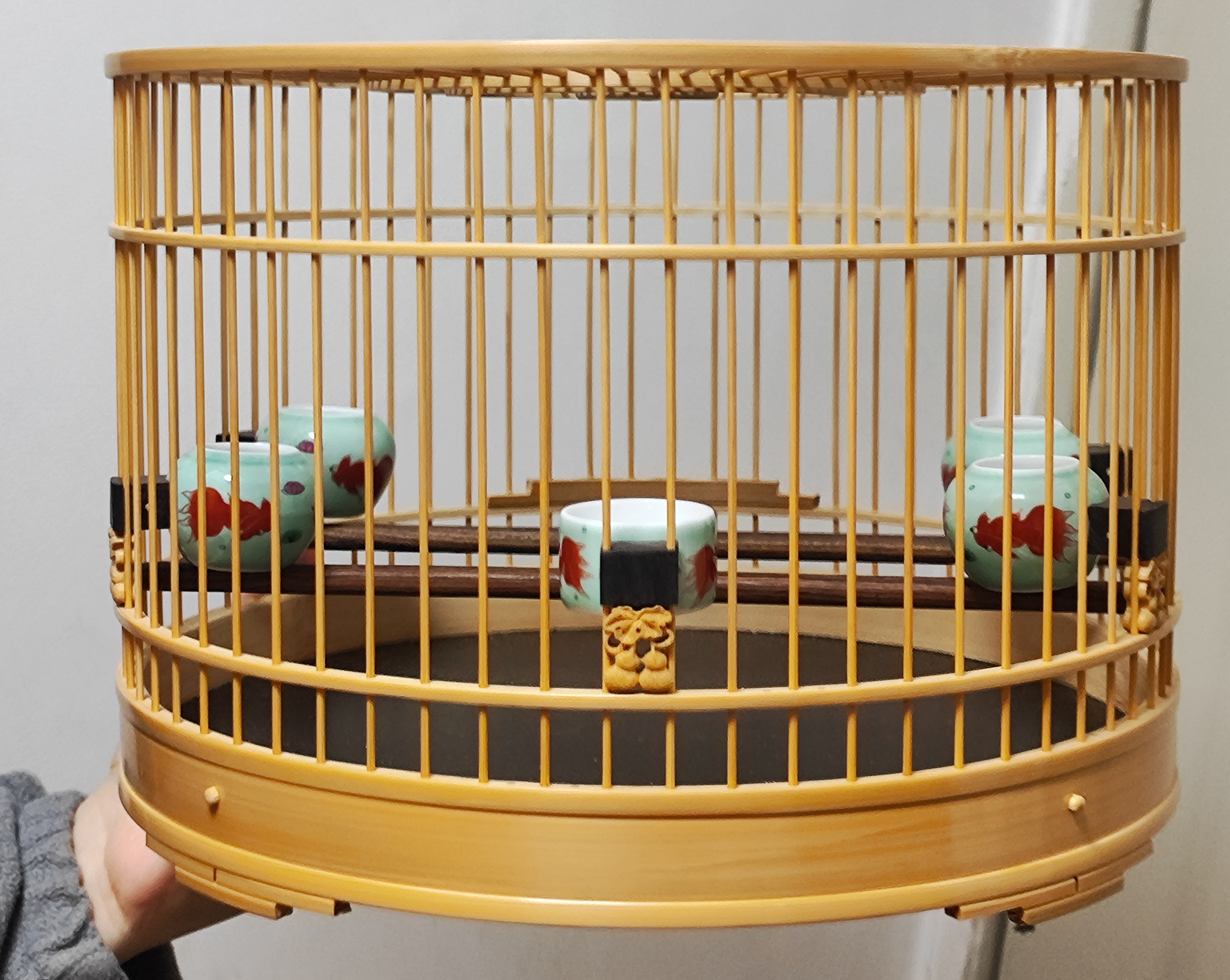 鸟笼,295直径圆笼,64条,丝距12,丝粗目测1