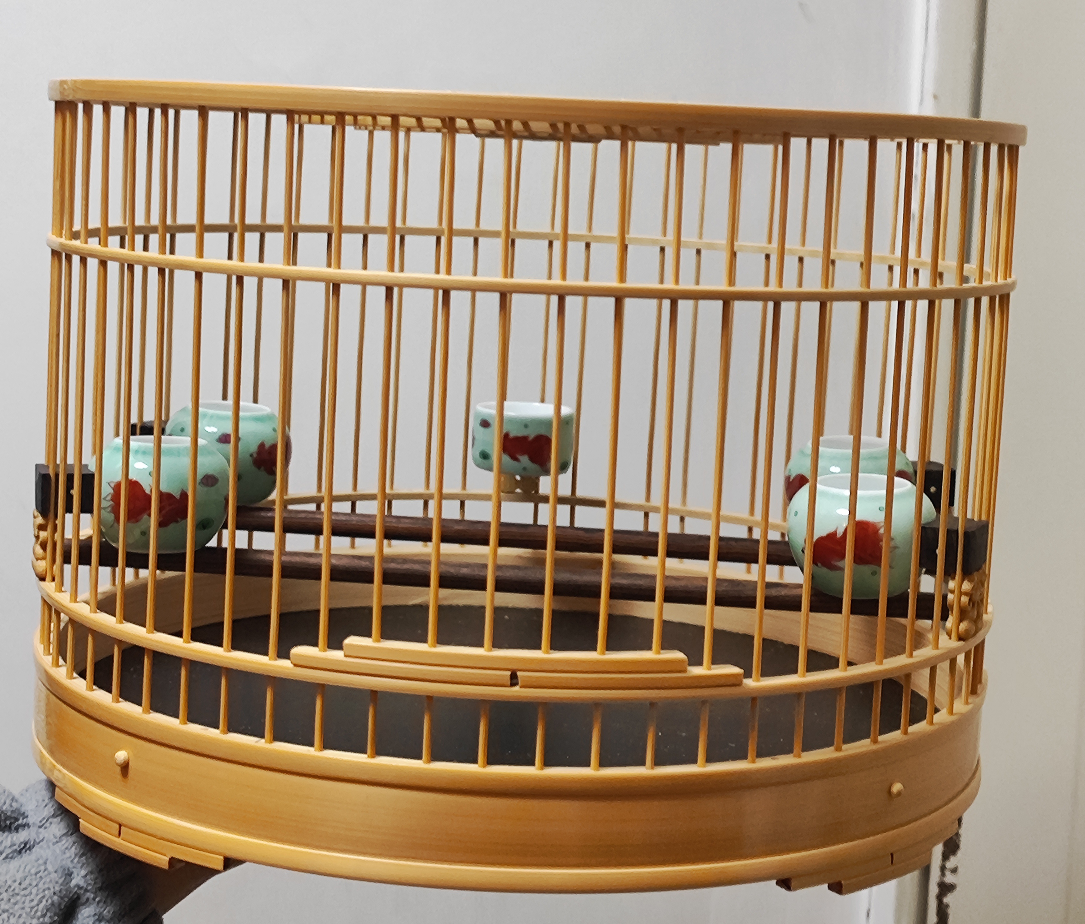 鸟笼,295直径圆笼,64条,丝距12,丝粗目测1