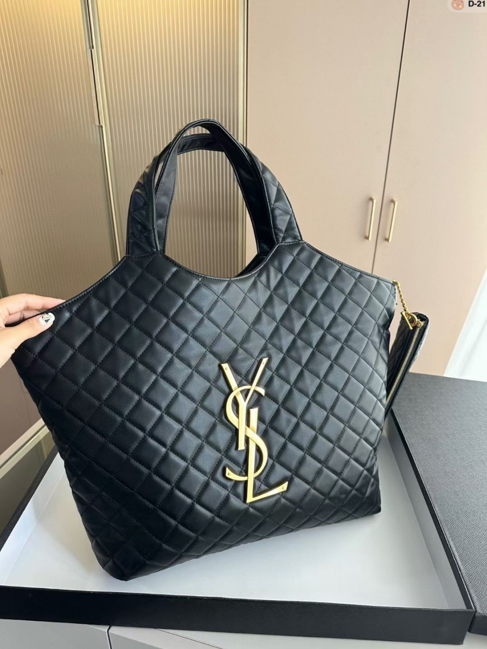 圣罗兰托特包icare 慵懒随性搭配  利落呈现时髦酷感具有时尚和标志性