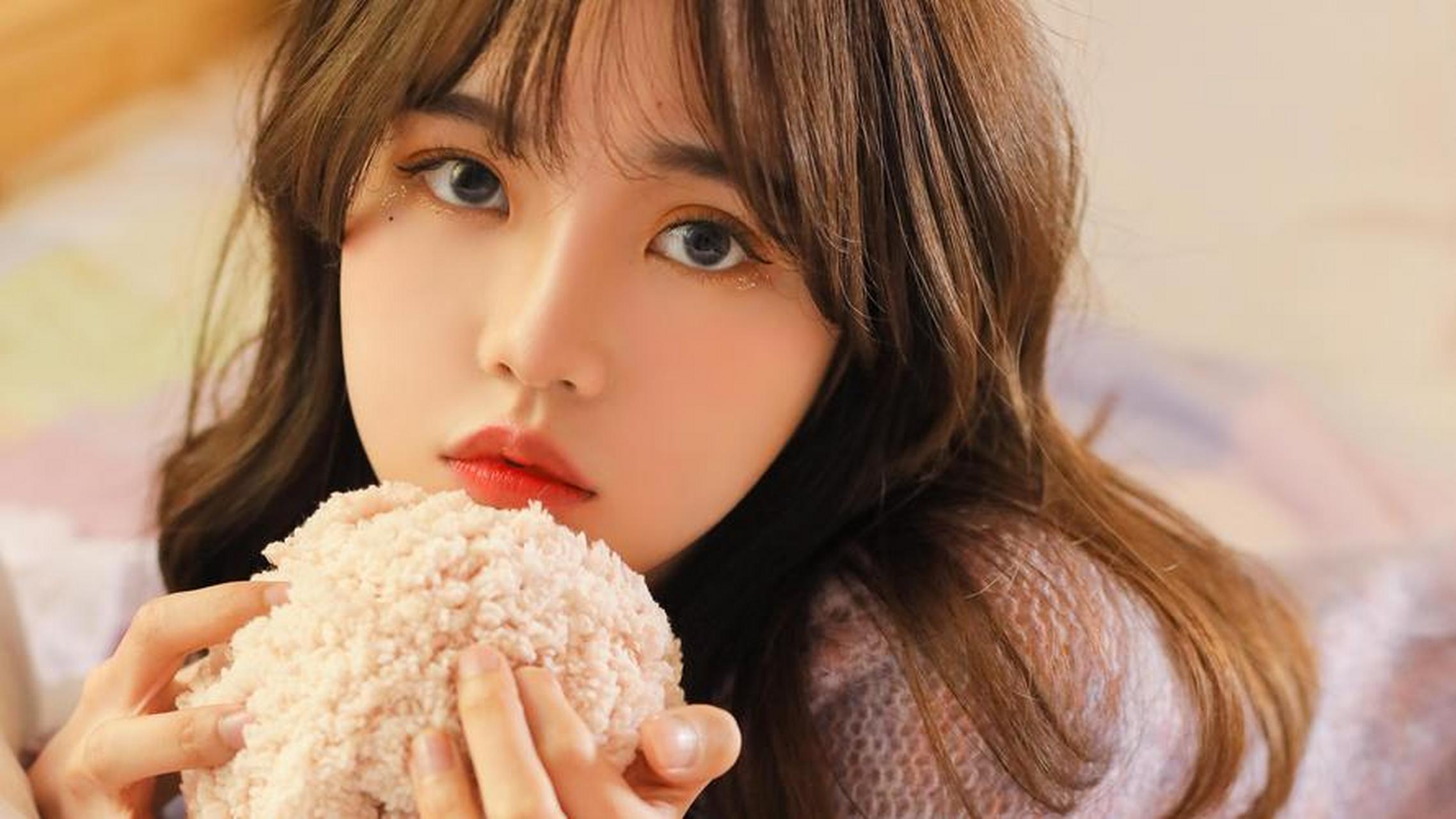 我发现了,一听说我是做家政的,我的世界就安静了,就这样的一个个还无