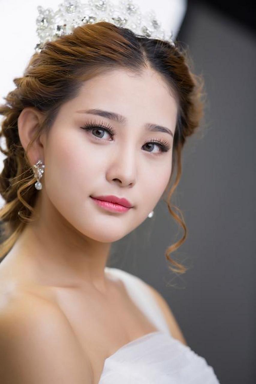 我发现了,一听说我是做家政的,我的世界就安静了,就这样的一个个还无