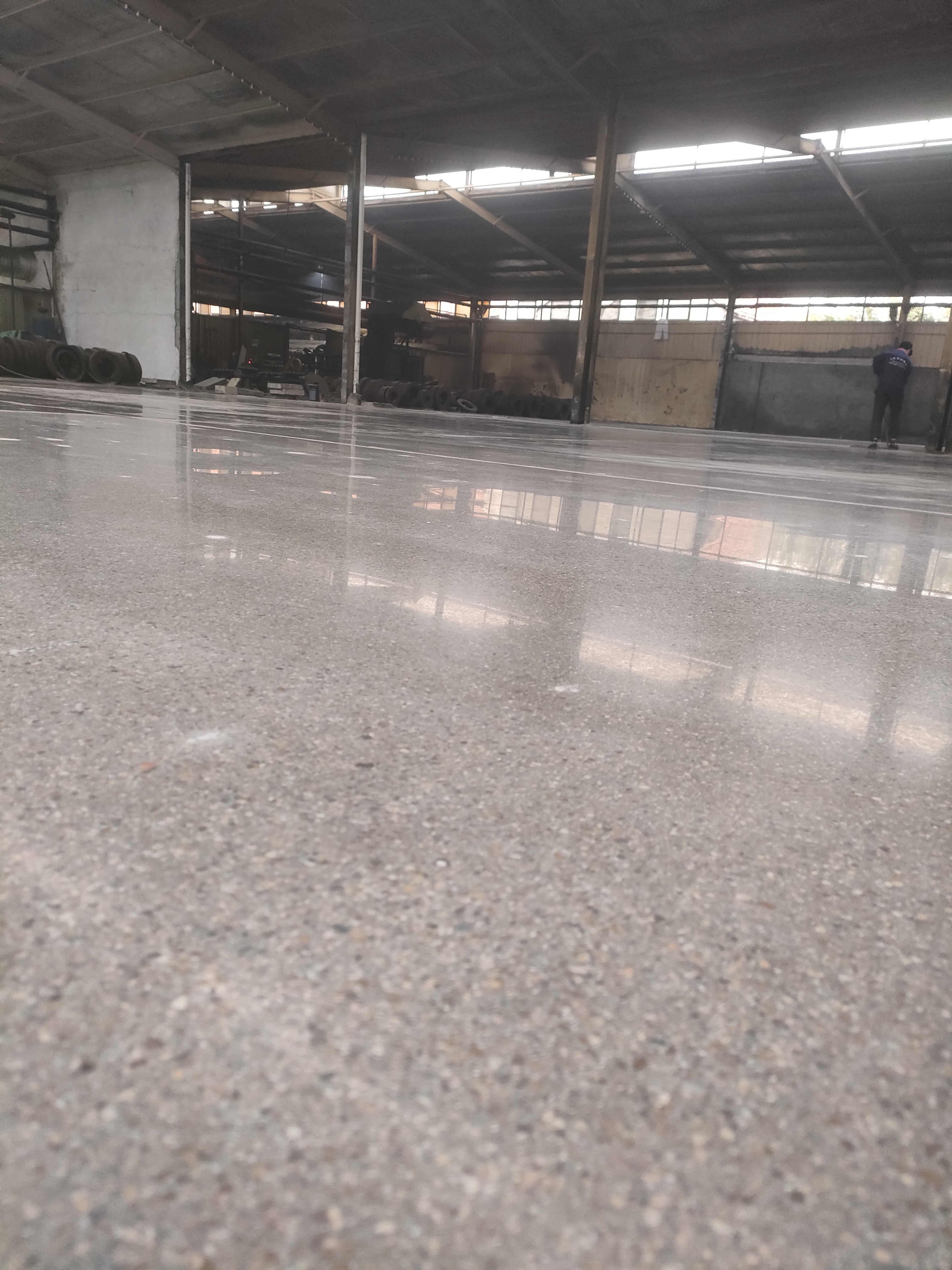 青岛开发区,胶州,黄岛固化剂地坪,钢化地坪施工  混凝土密封固化地坪