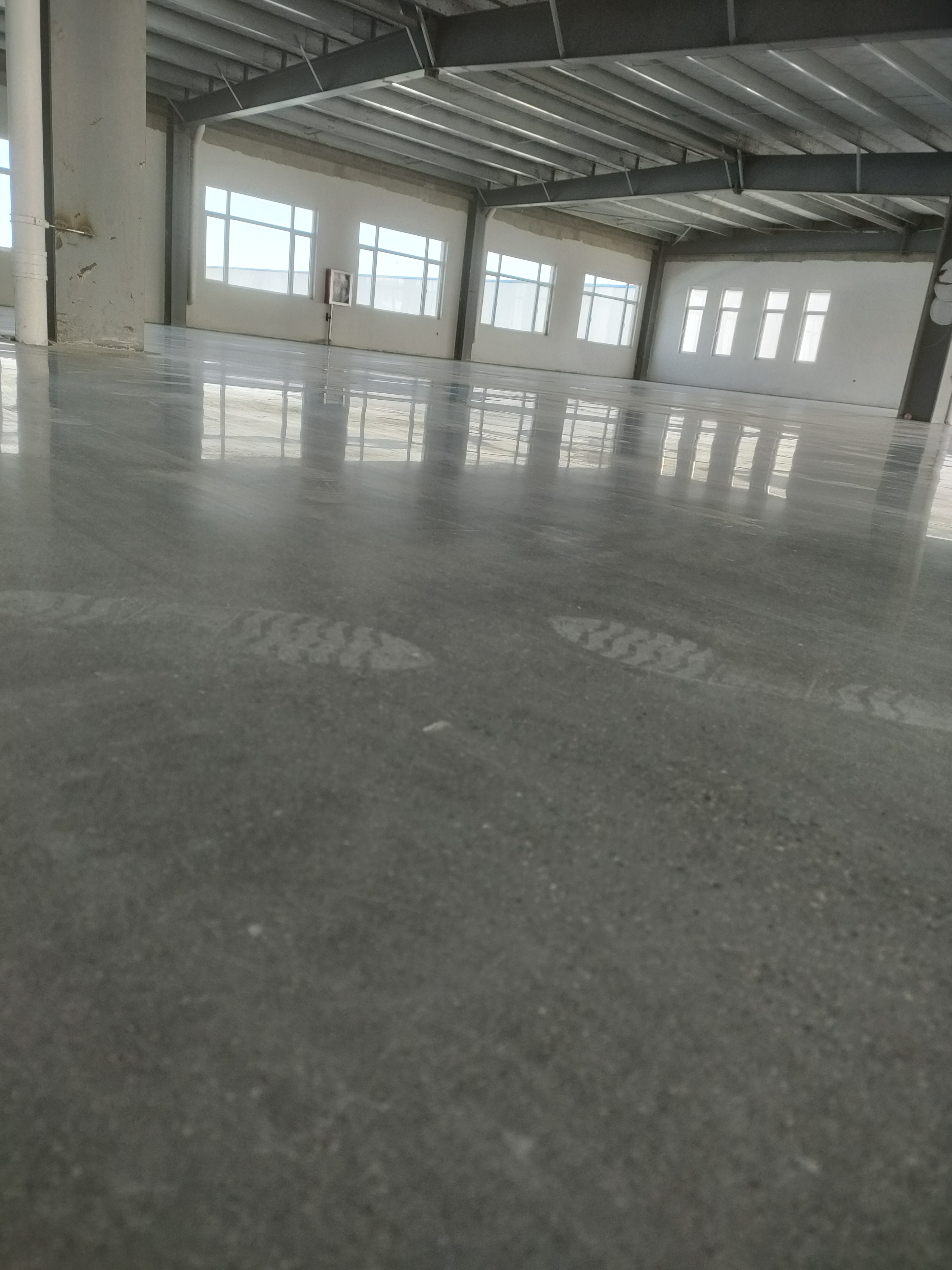 胶南厂房固化剂地坪,固化地坪施工  混凝土密封固化剂施工流程完整版