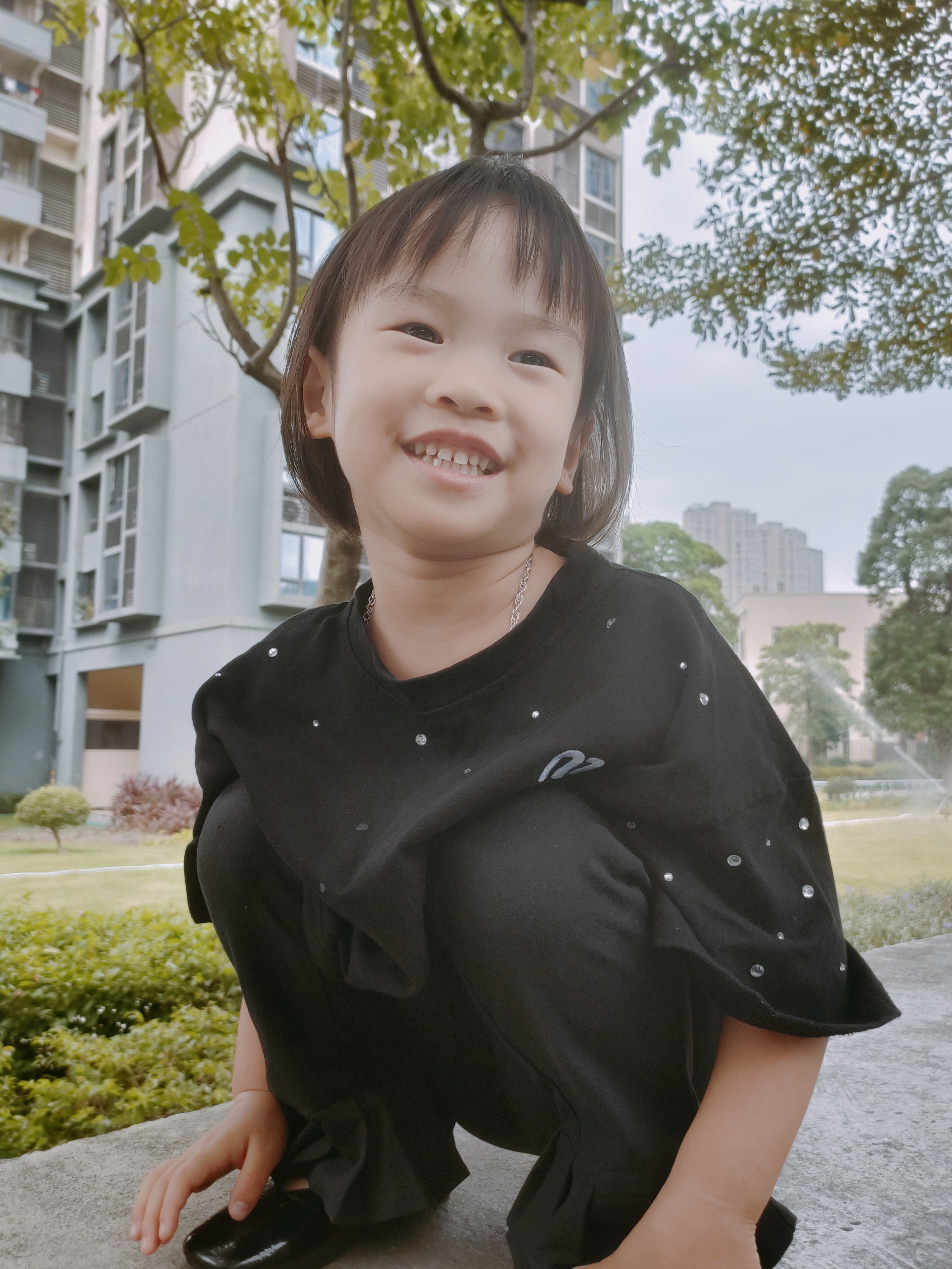 心情也随着色彩的变换而激荡,沉醉在这秋天的花海