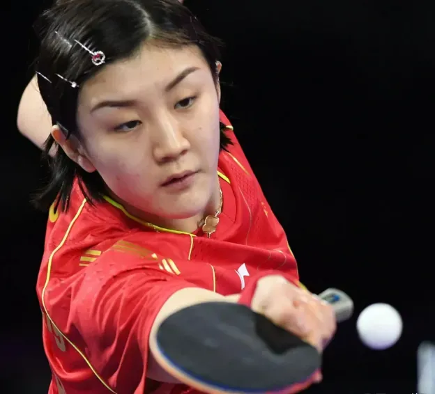 实话实说,个人觉得陈梦真的算不上漂亮