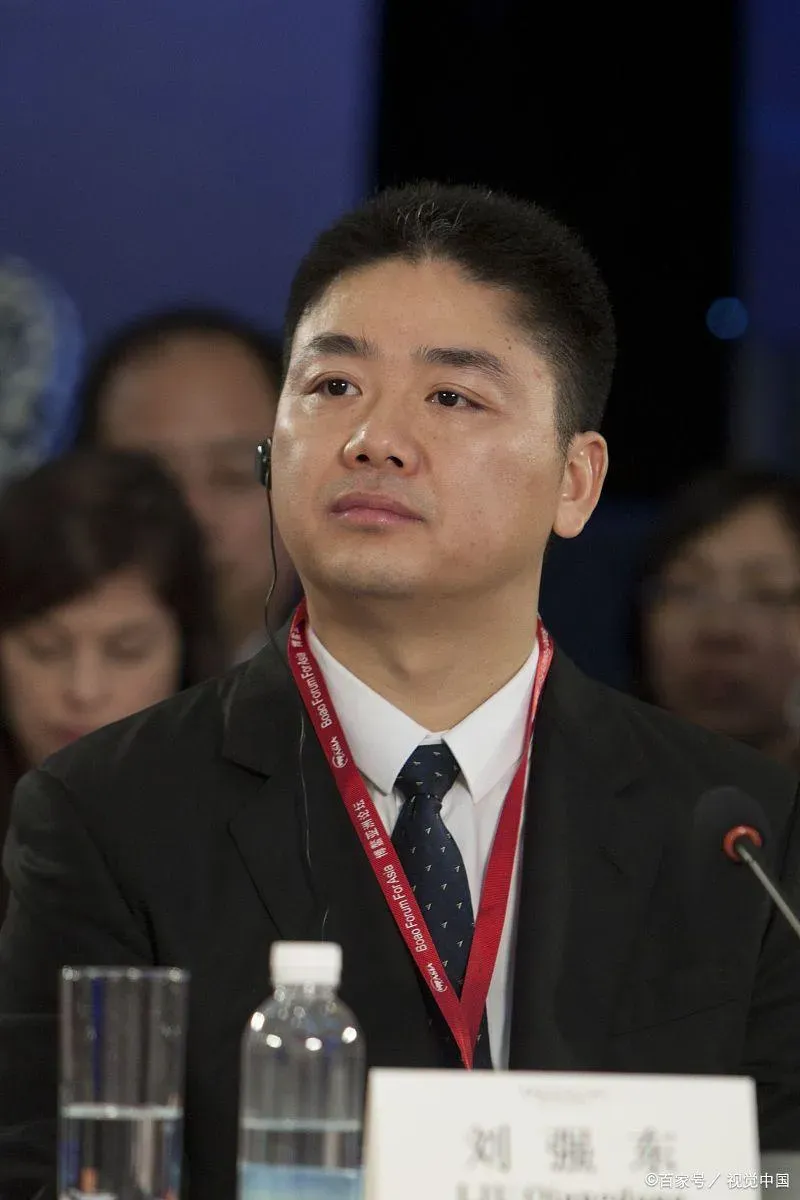 蝴蝶轻拍着翅膀,悄然掀起了一场行业风潮