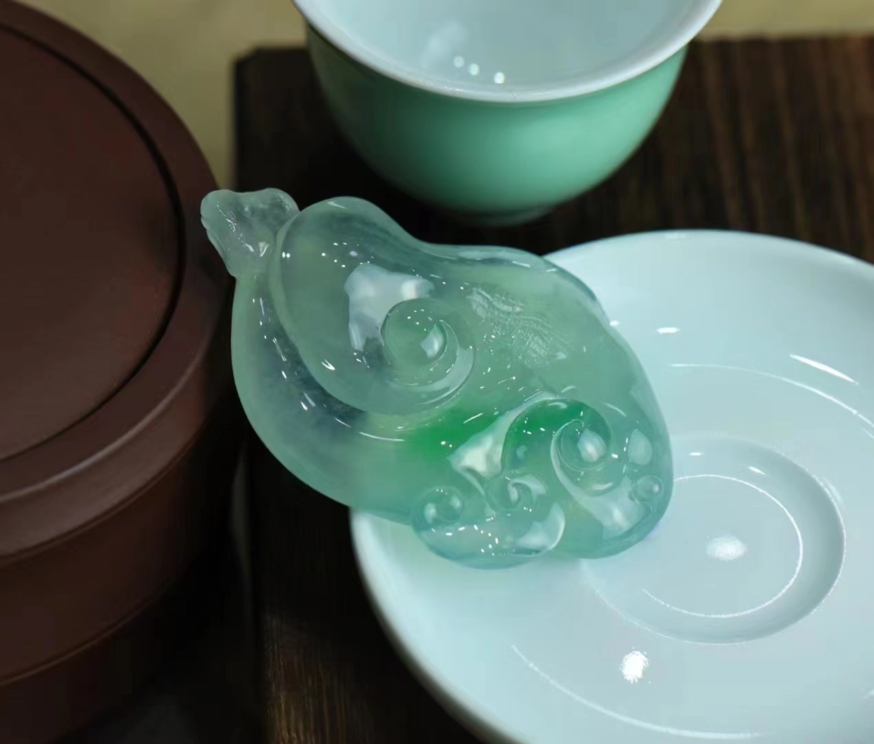 这一件冰胶大如意,品质真不错,想体验边喝茶边赏玉的感觉吗#珠宝首饰