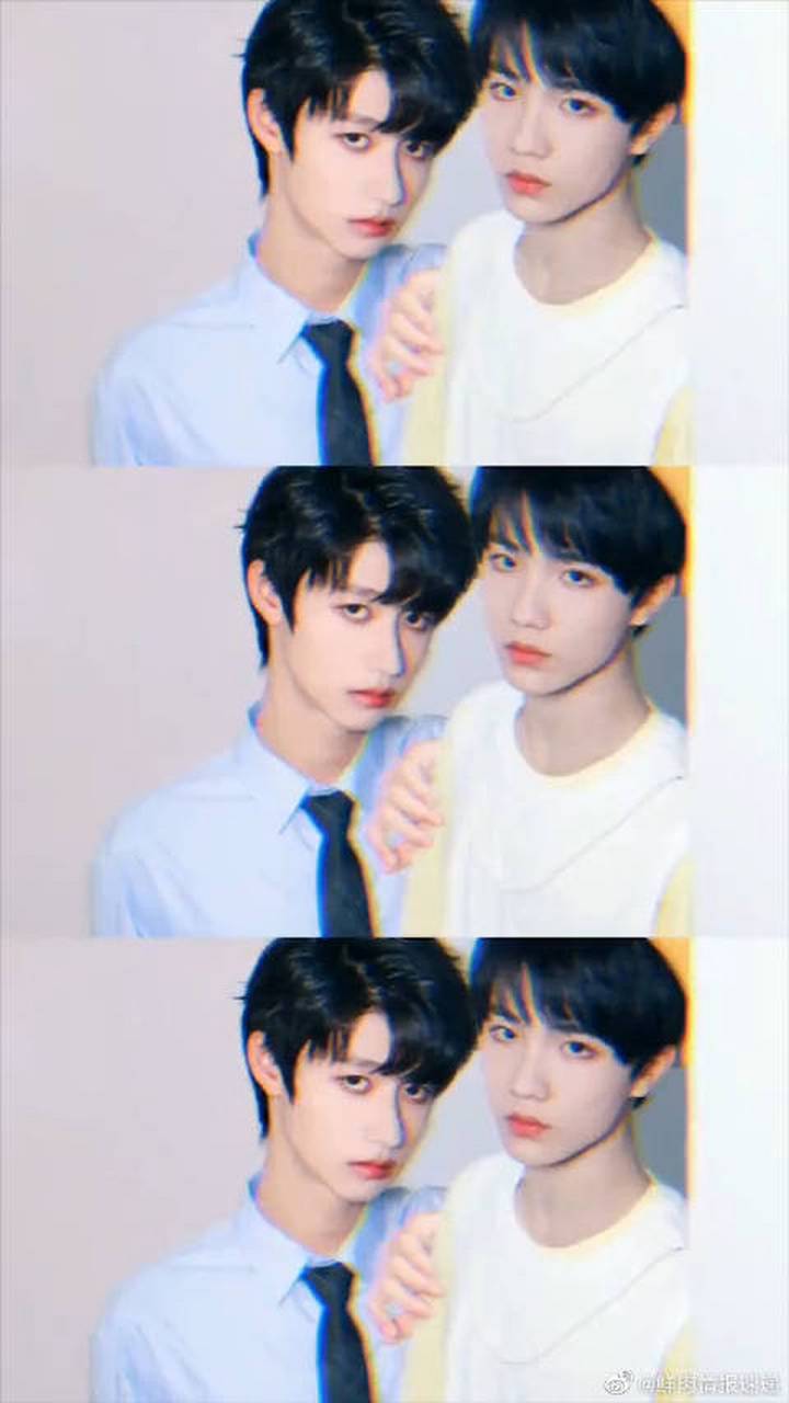 南有浅夏工作室#tf家族#苏朱 苏苏和朱朱@顾池星躺在小炸怀里看三