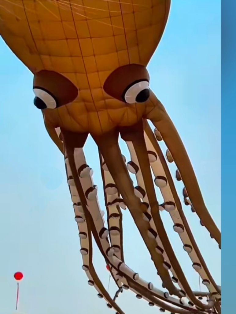 只要给潍坊人一根线,就能把整个世界放上天