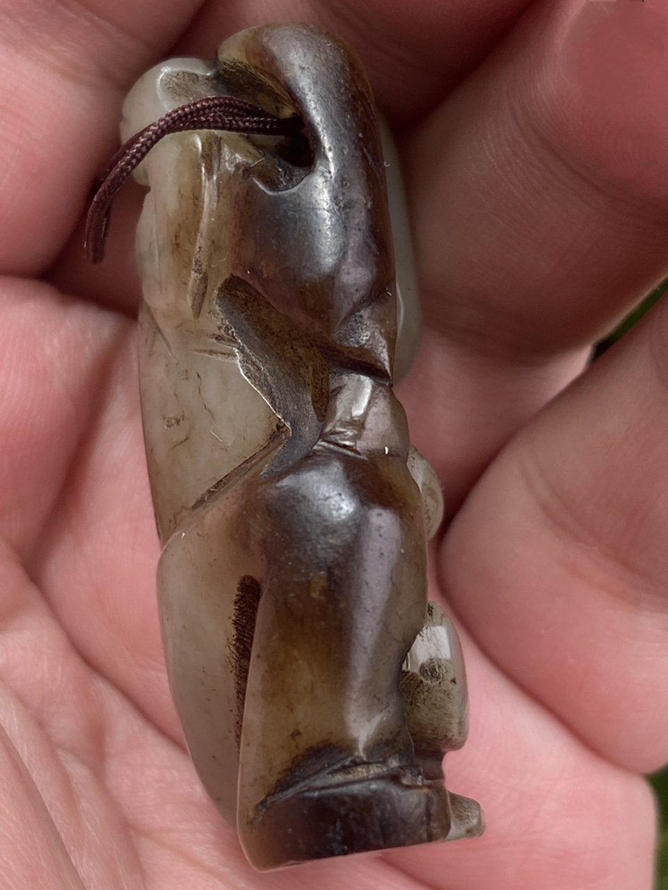 那么窄的地方是如果用大管钻呢? #收藏# #玉器鉴